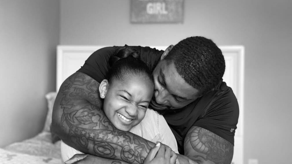 Devon Still’s daughter recently celebrated 8 years cancer-free. He’s continuing to pay it forward