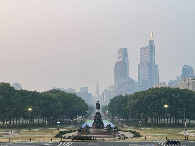 hazy conditions over Philadelphia skyline 