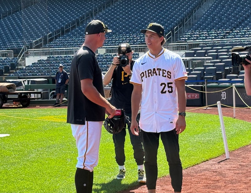 Seth Hernandez with Don Kelly