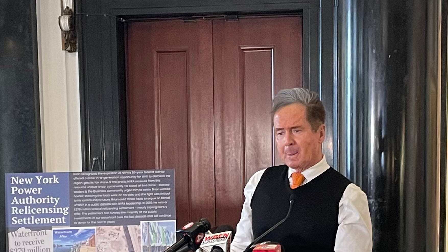 Saying 'the time is right', Rep. Brian Higgins will leave Congress in February after 19 years