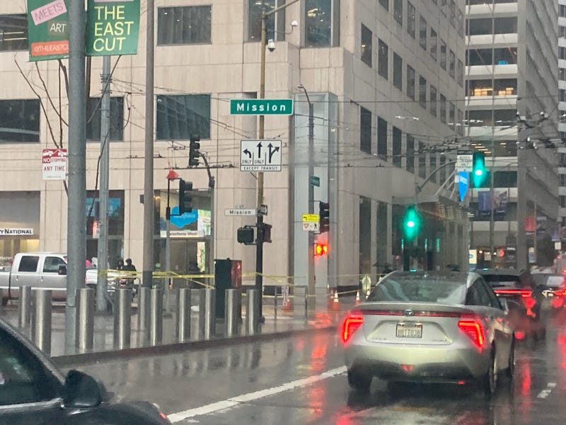 A window of a San Francisco high rise has cracked for the second Tuesday in a row, prompting officials to close an area of Mission Street.