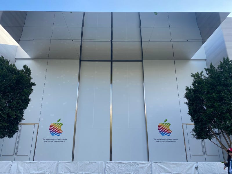 The new Apple store at The Grove.