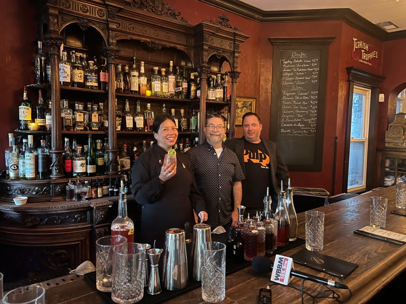 1920s Era Speakeasy Keeps Gatsby Alive 