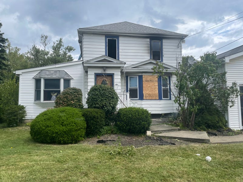 Fatal fire on Englewood Avenue