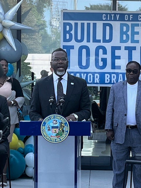 Mayor Johnson celebrates the grand opening of the Thrive Englewood apartment and retail complex on Chicago's South side. 