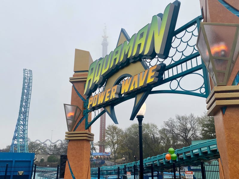 Aquaman: Power Wave at Six Flags Over Texas