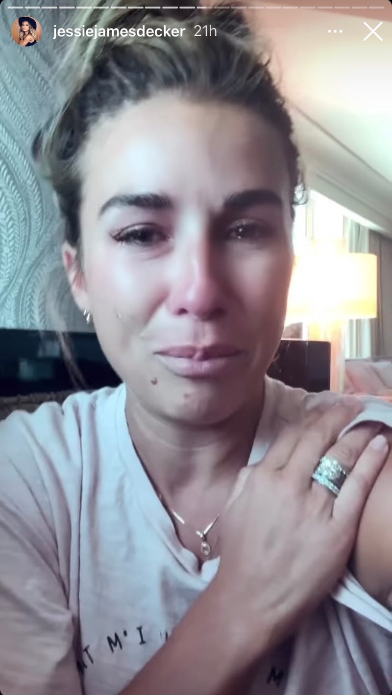 Jessie James Decker