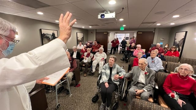Couples reflect on over 55 years of marriage at vow renewal: ‘Work together, love each other’