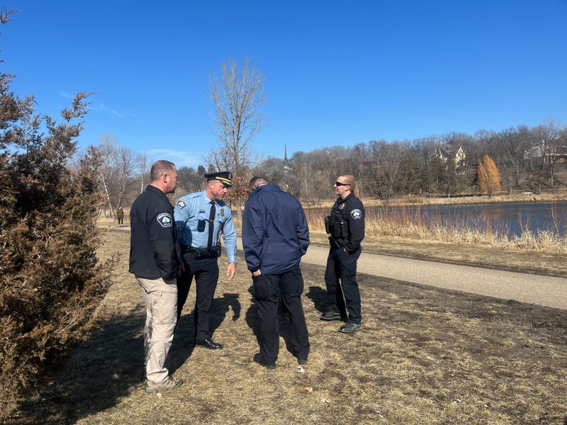 Lake of the Isles, Minneapolis, Police, Rescue, Ice