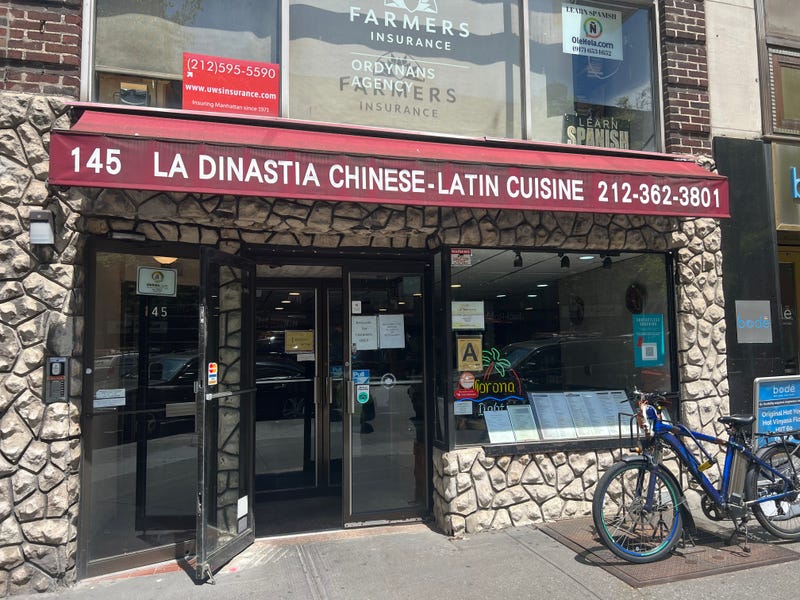 Front of La Dinastia restaurant