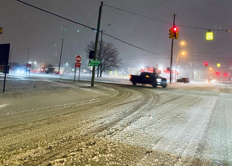 snowy conditions in Metro Detroit