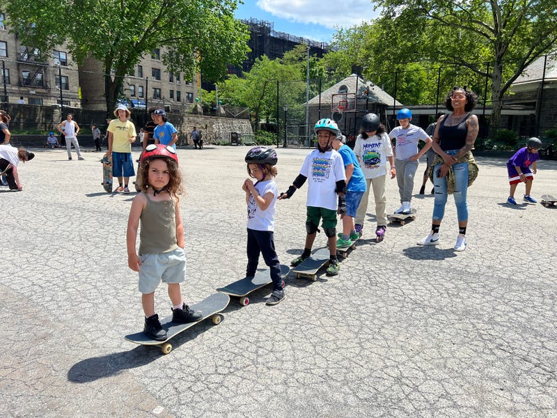 Kids line up to skate 