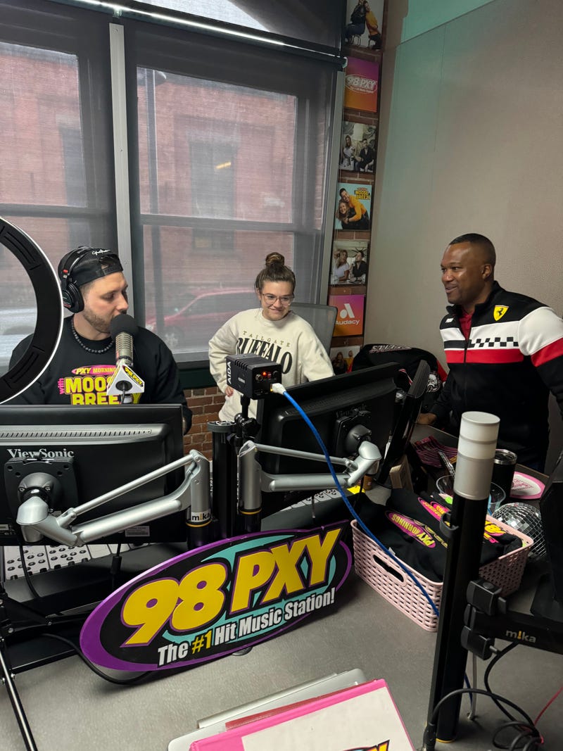 PXY Mornings with Moose and Breezy