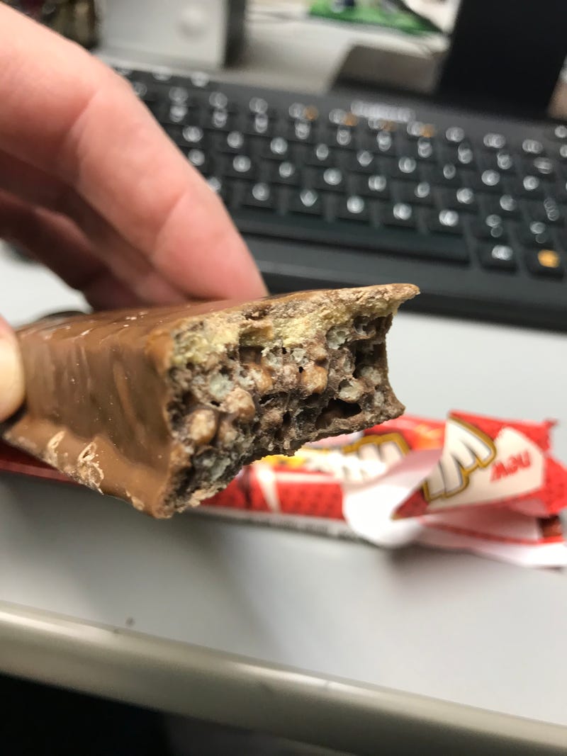 Whozeewhatzit bar