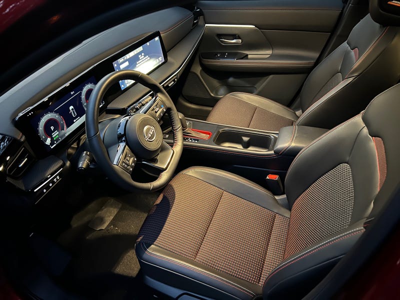 V103
