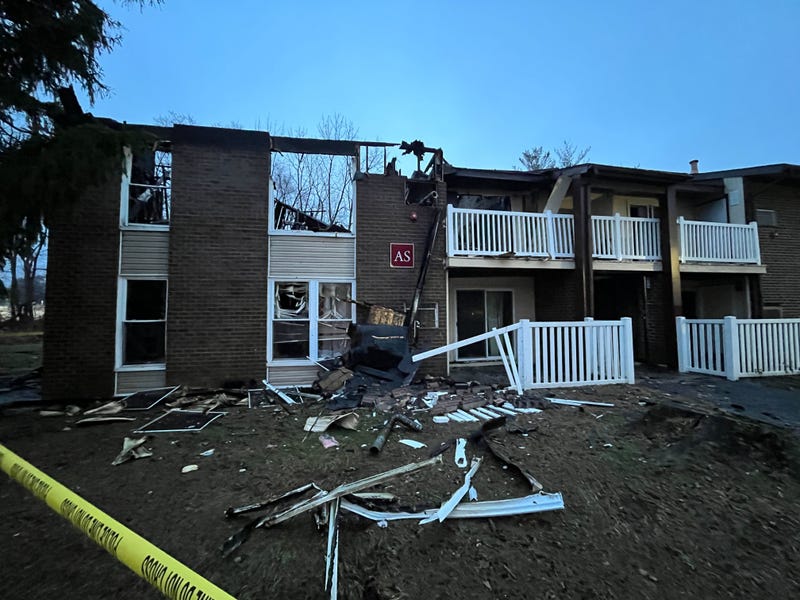 Fire at apartment building in Edgewater Park, NJ