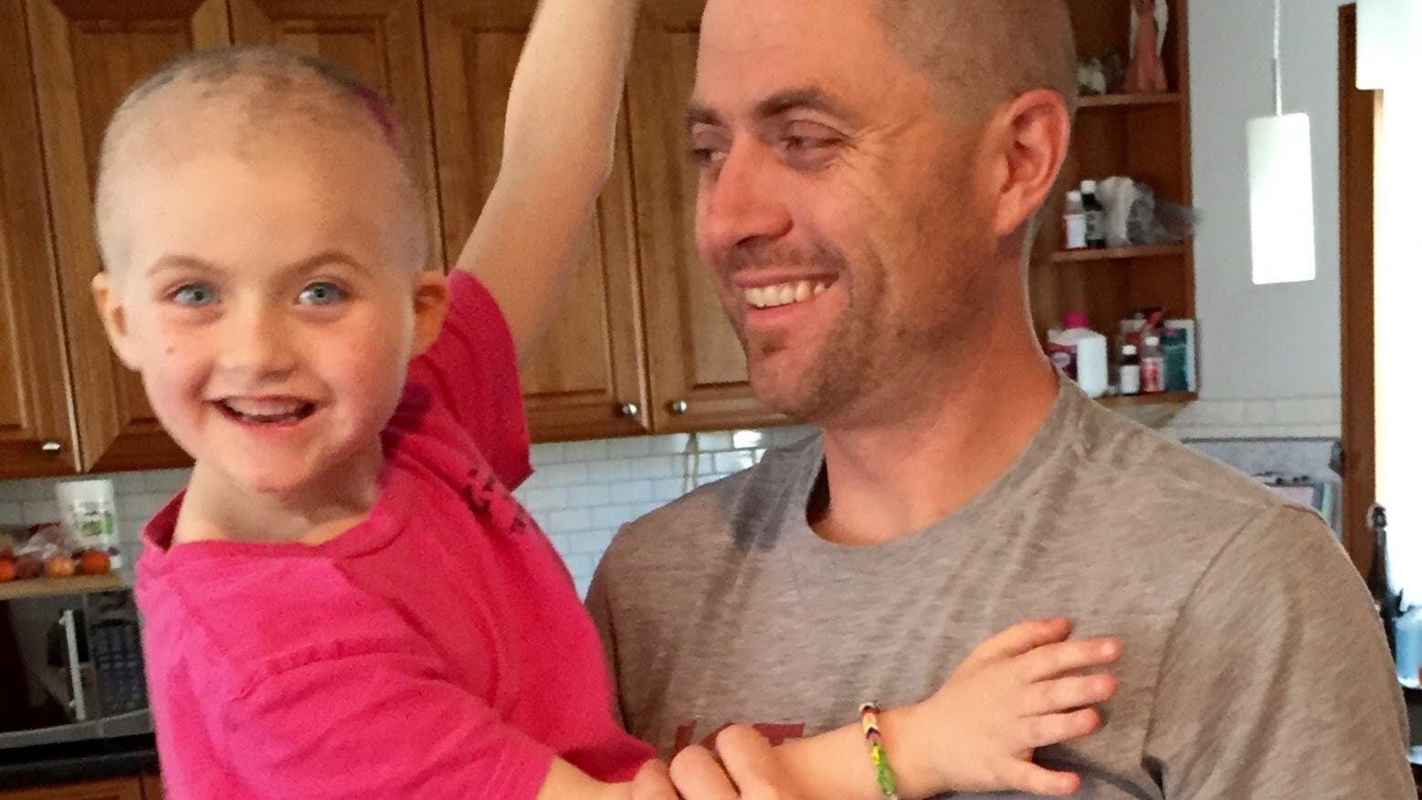 Man Draws Inspiration From Daughter Who Died of Cancer to Run NYC Marathon