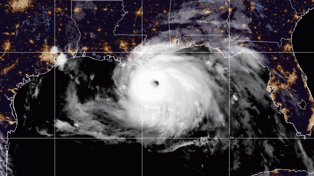 Hurricane Ida weakening, still clinging to Category 4 strength