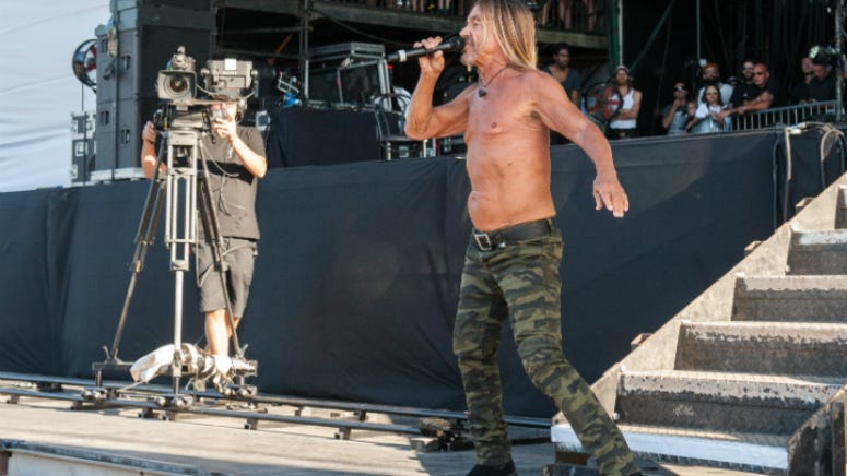 Iggy Pop, Josh Homme, Matt Helders Share Stage At Cal Jam