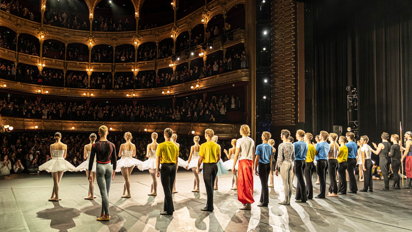Kyiv City Ballet makes first ever visit to Chicago, as U.S. tour continues with war raging on at home