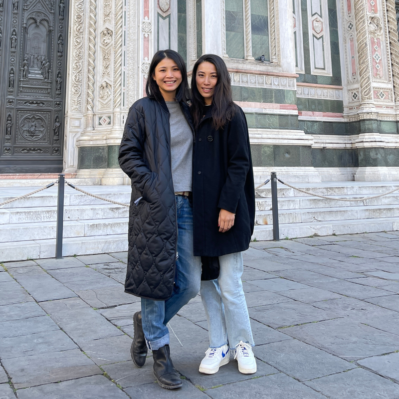 Maggie Lin and her sister