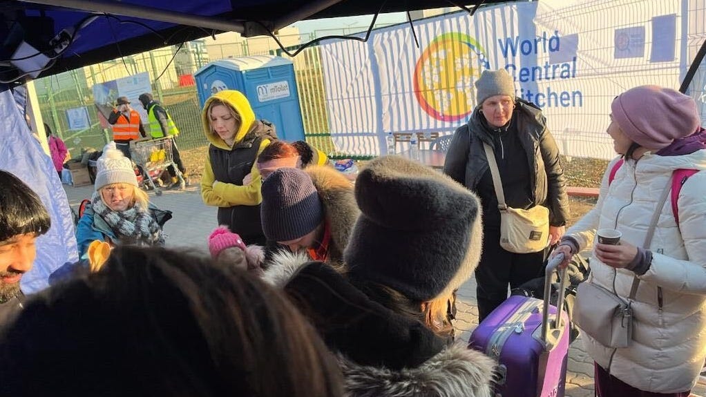 'Those people really need help': Philly chefs feed refugees at Poland-Ukraine border