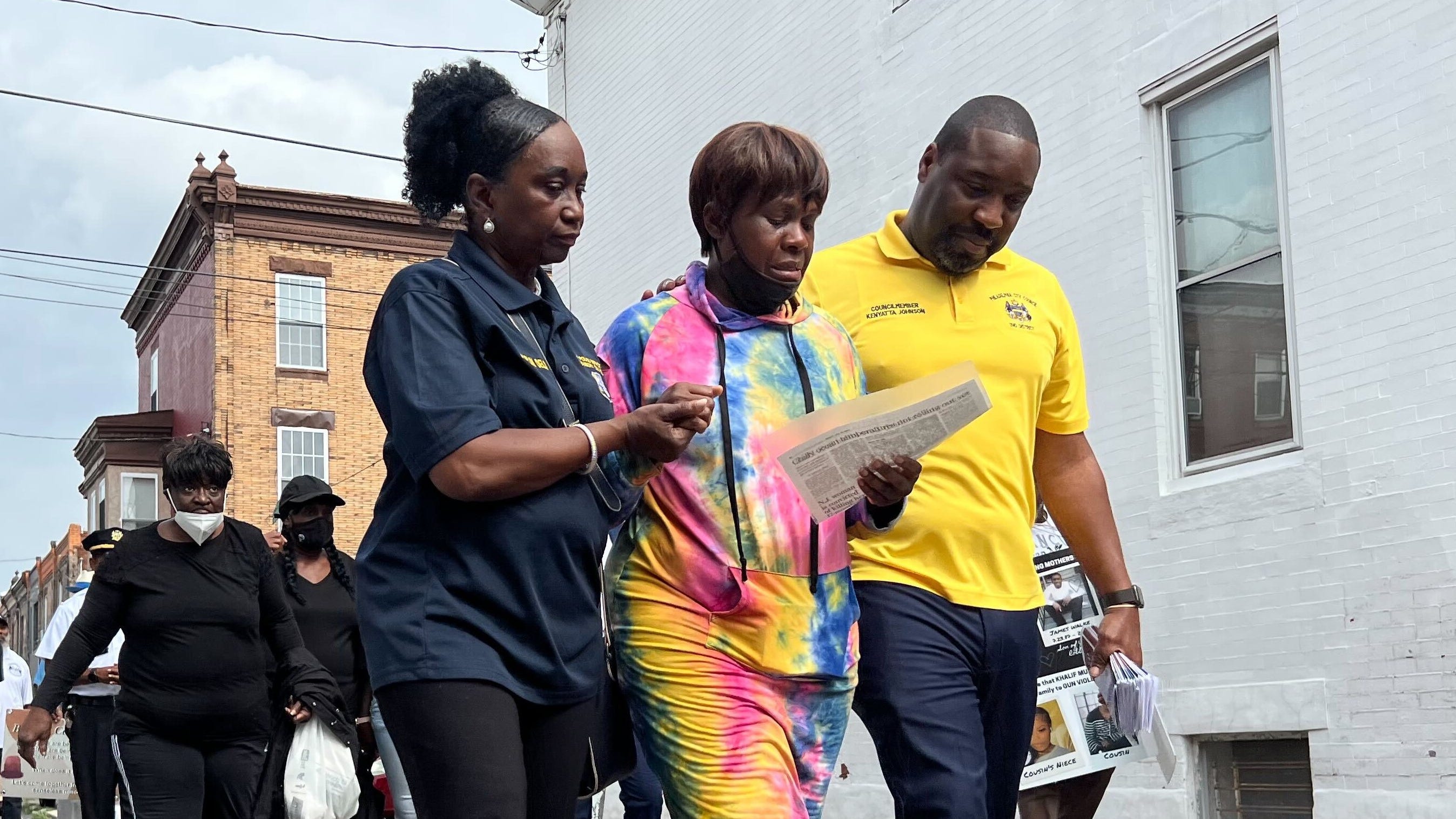 Family of killed South Philly singer joins city leaders in anti-violence march
