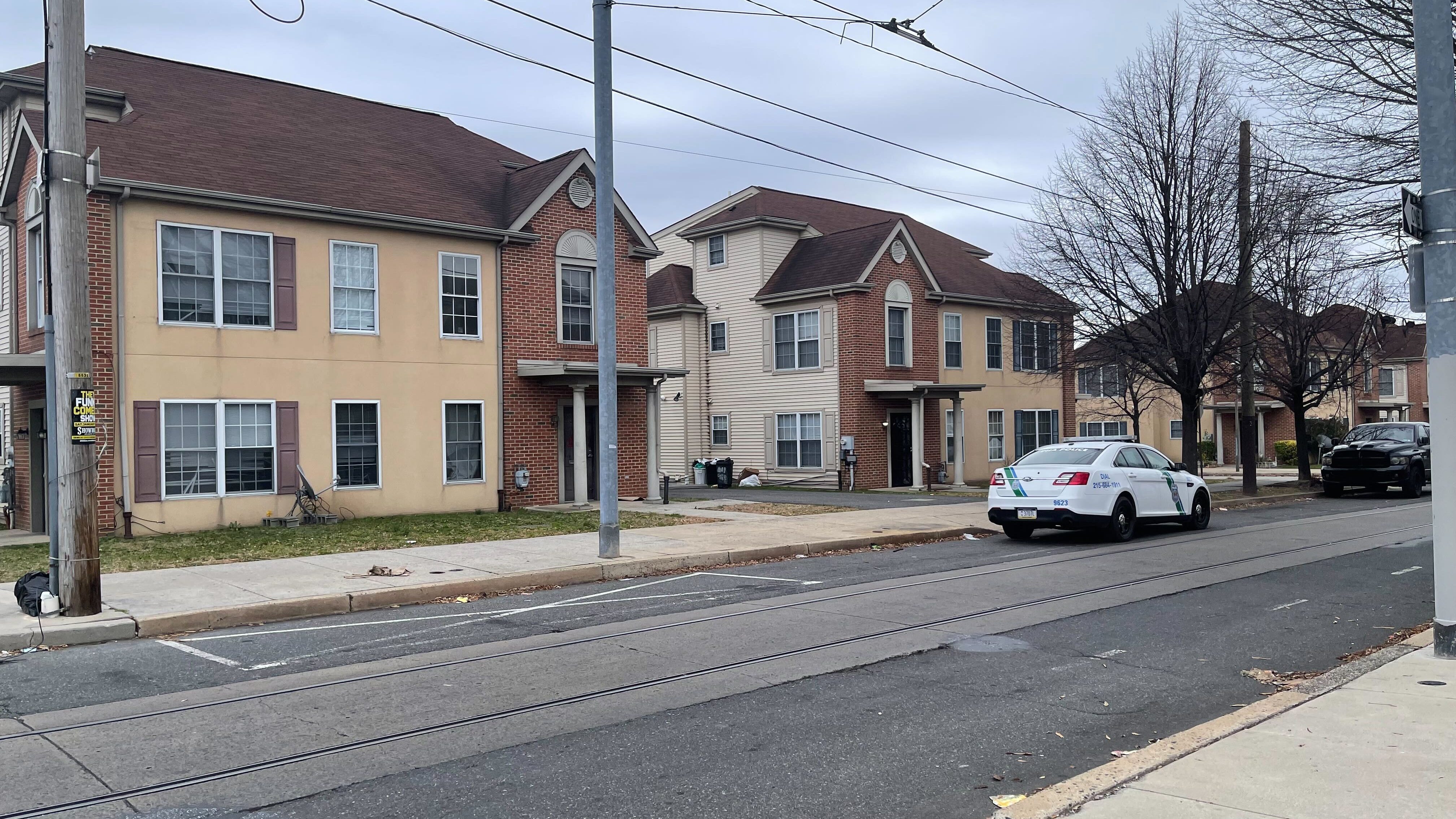 Two teens, ages 14 and 17, shot inside Poplar house, police say