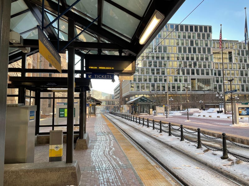 Minneapolis light rail stop