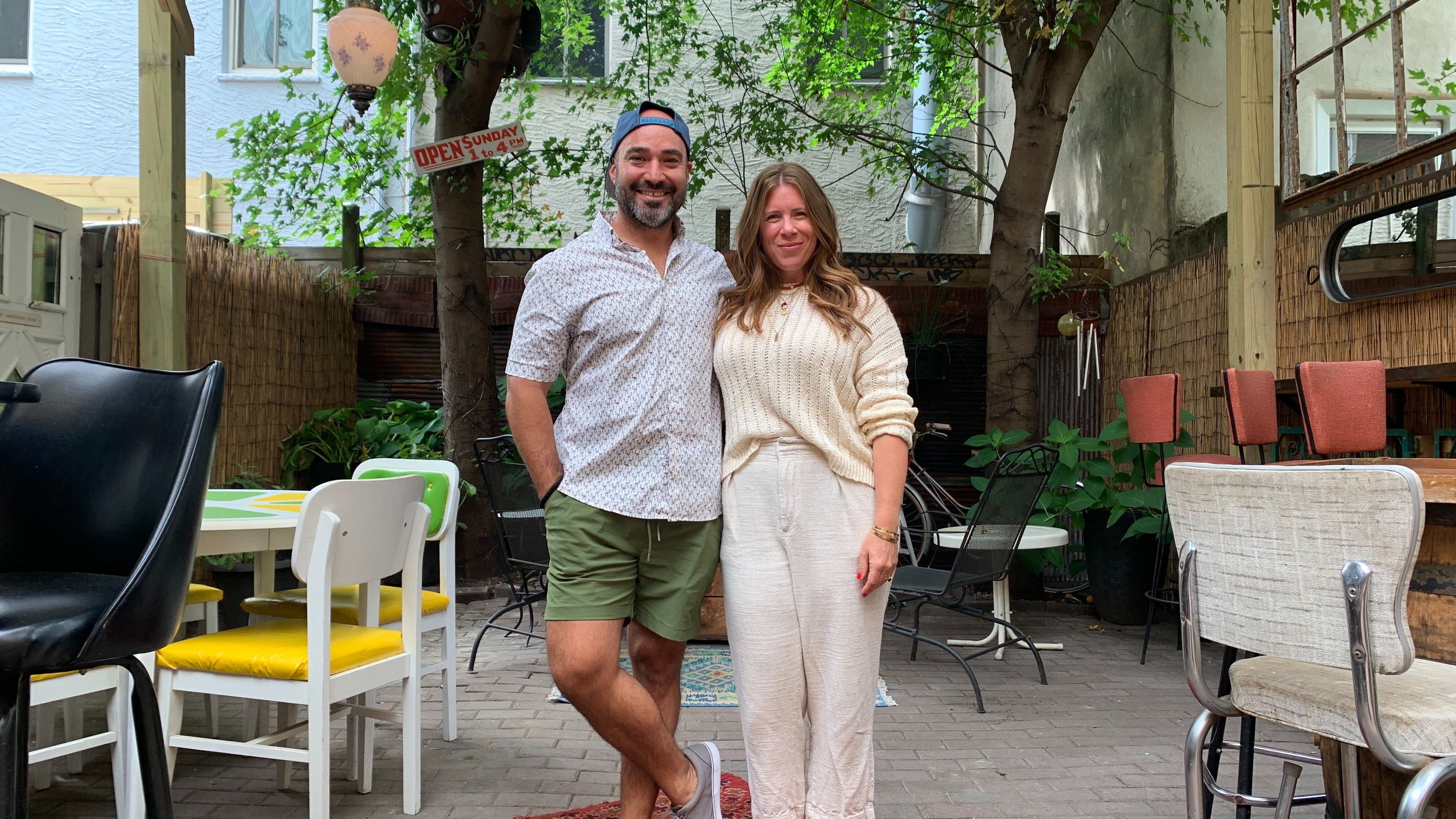 Sonnys Cocktail Joint debuts on South Street with cocktails on tap