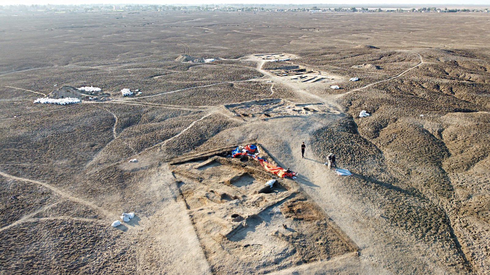 Archaeologists uncover remains of ancient restaurant