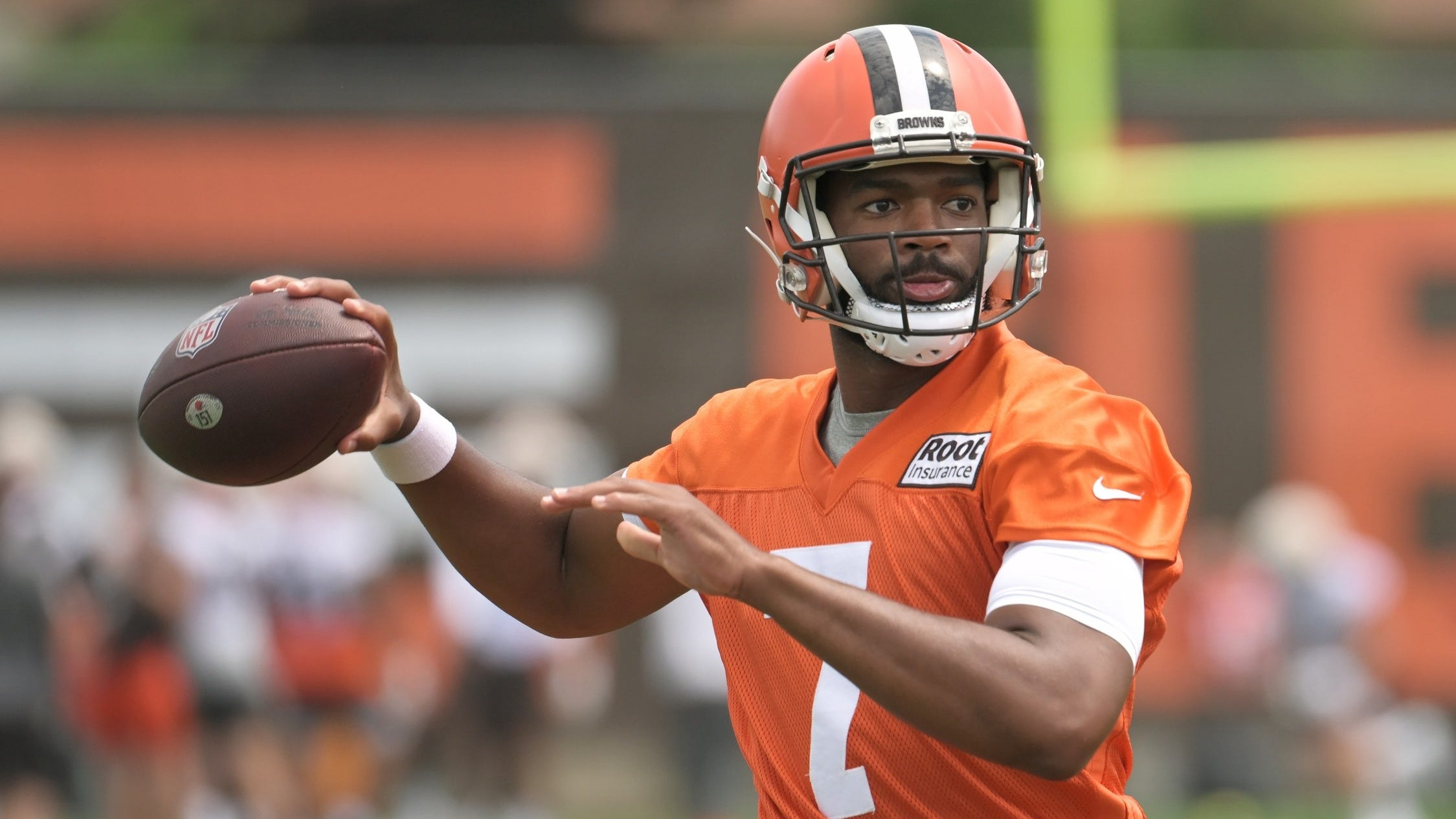 Jacoby Brissett, Browns tuning out doubters as veteran QB gets ready to start first 11 games in place of Deshaun Watson