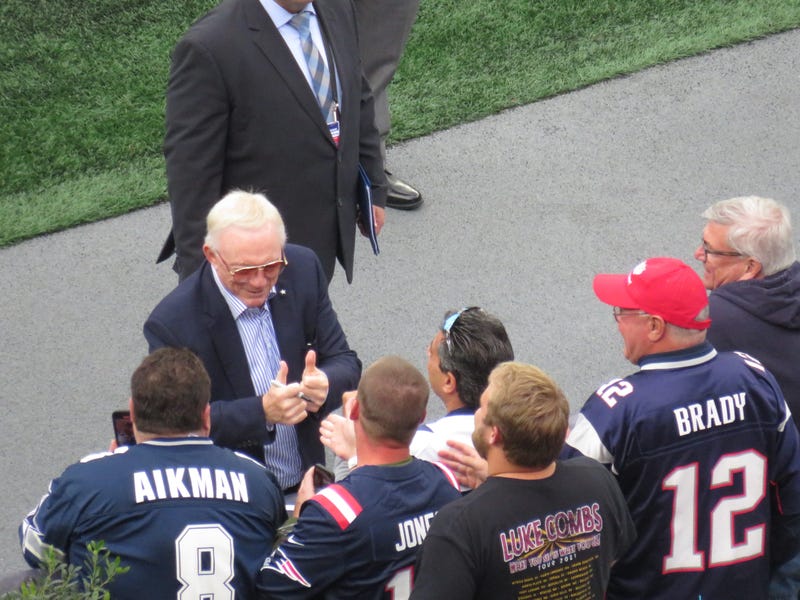 Dallas Cowboys owner Jerry Jones greets fans of the Cowboys and the Patriots at Gillette Stadium, 10/17/21