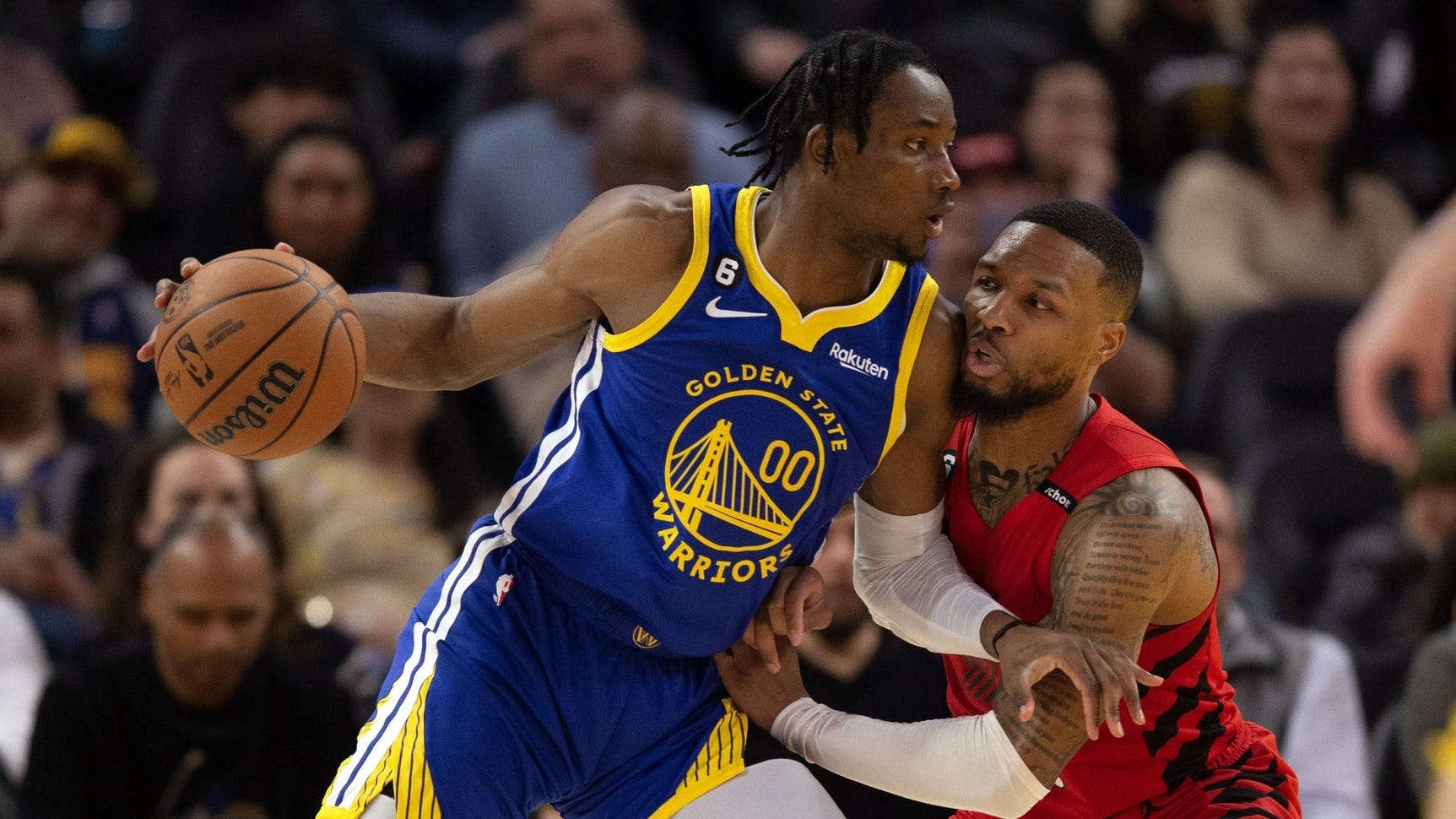 Warriors use classic third-quarter run to bury Blazers, move into No. 6 seed