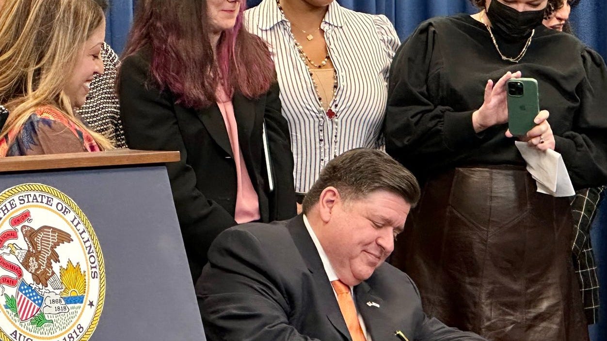 Illinois enacts safeguards for abortion patients, providers