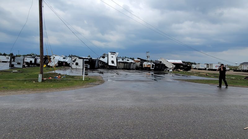 Gaylord tornado damage