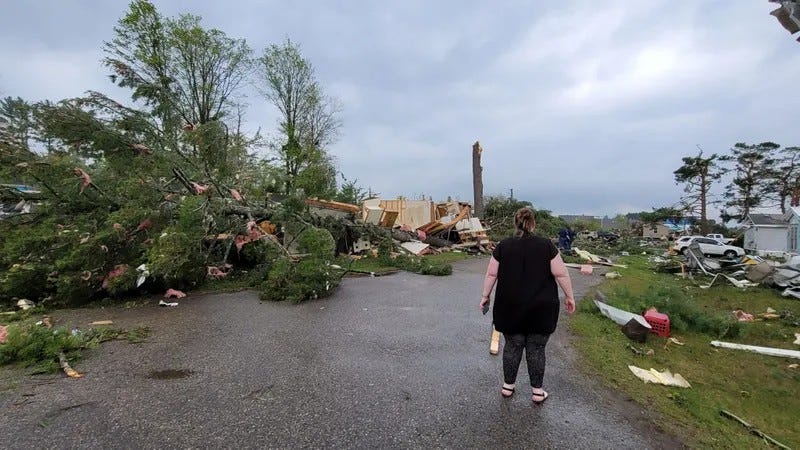 1 killed, 44 injured after tornado rips through Gaylord; citywide curfew issued due to 'extent of destruction'