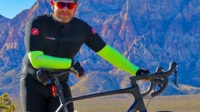 Navy vet does year-long cycle challenge to raise awareness on veteran suicide