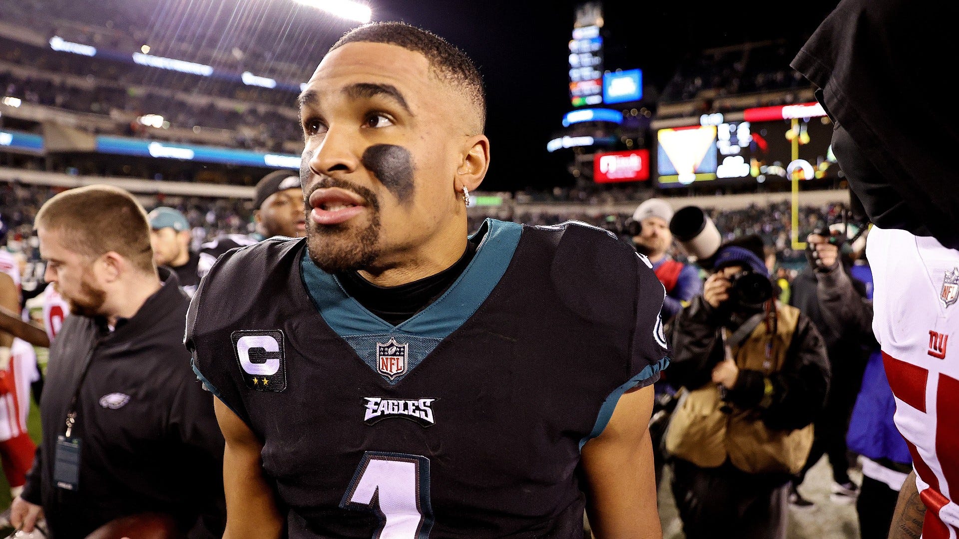 Sirianni: Hurts asked me to watch tape with him during day off