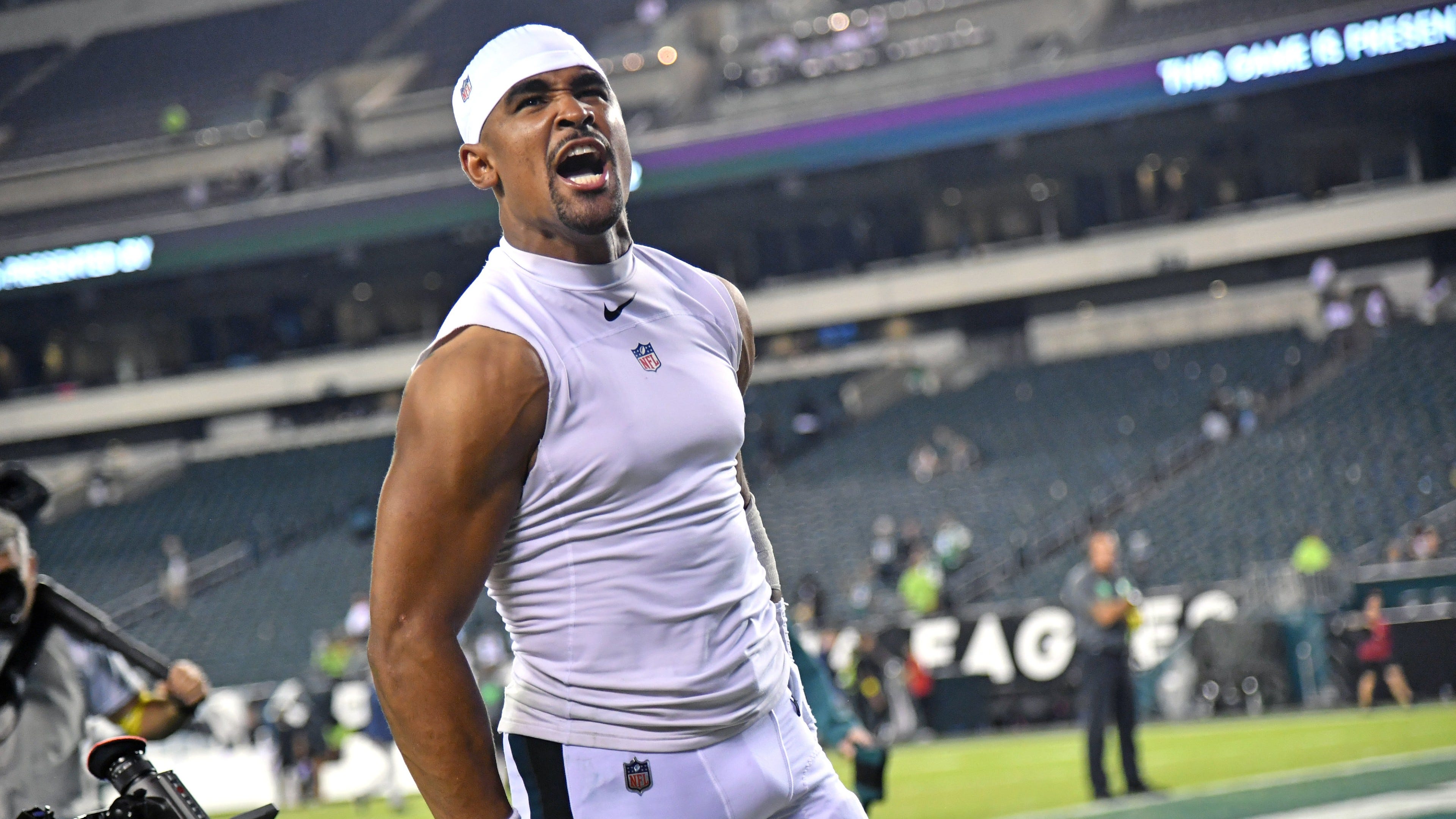 Jalen Hurts not satisfied after historic game: 'Standard only rises'