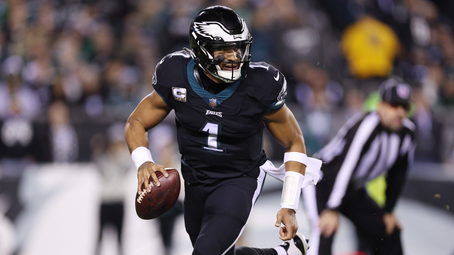 Donovan McNabb praises Jalen Hurts: 'He's not running recklessly'