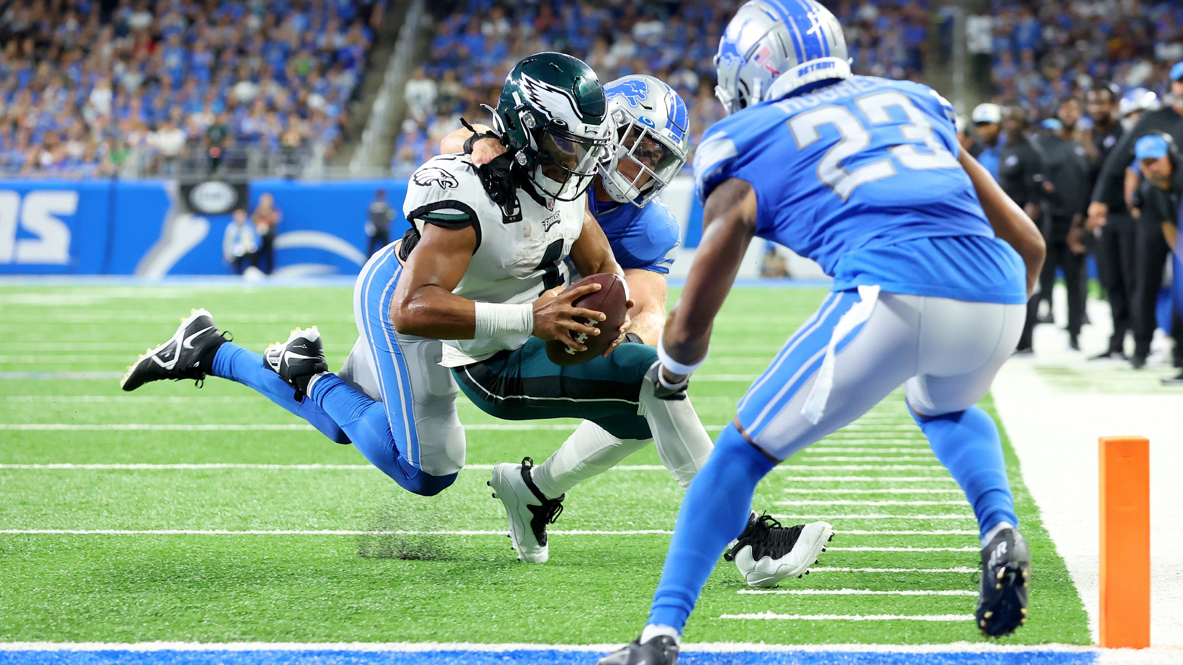 Eagles offense playing dangerous game with Jalen Hurts
