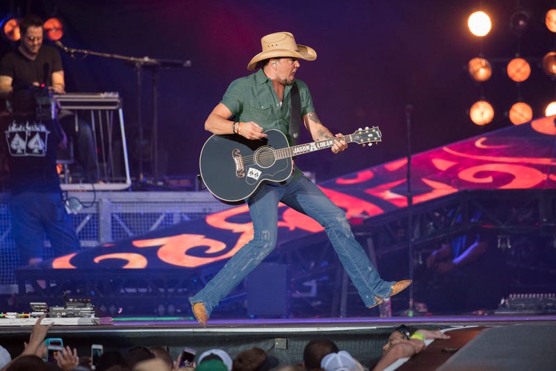 Jason Aldean in concert
