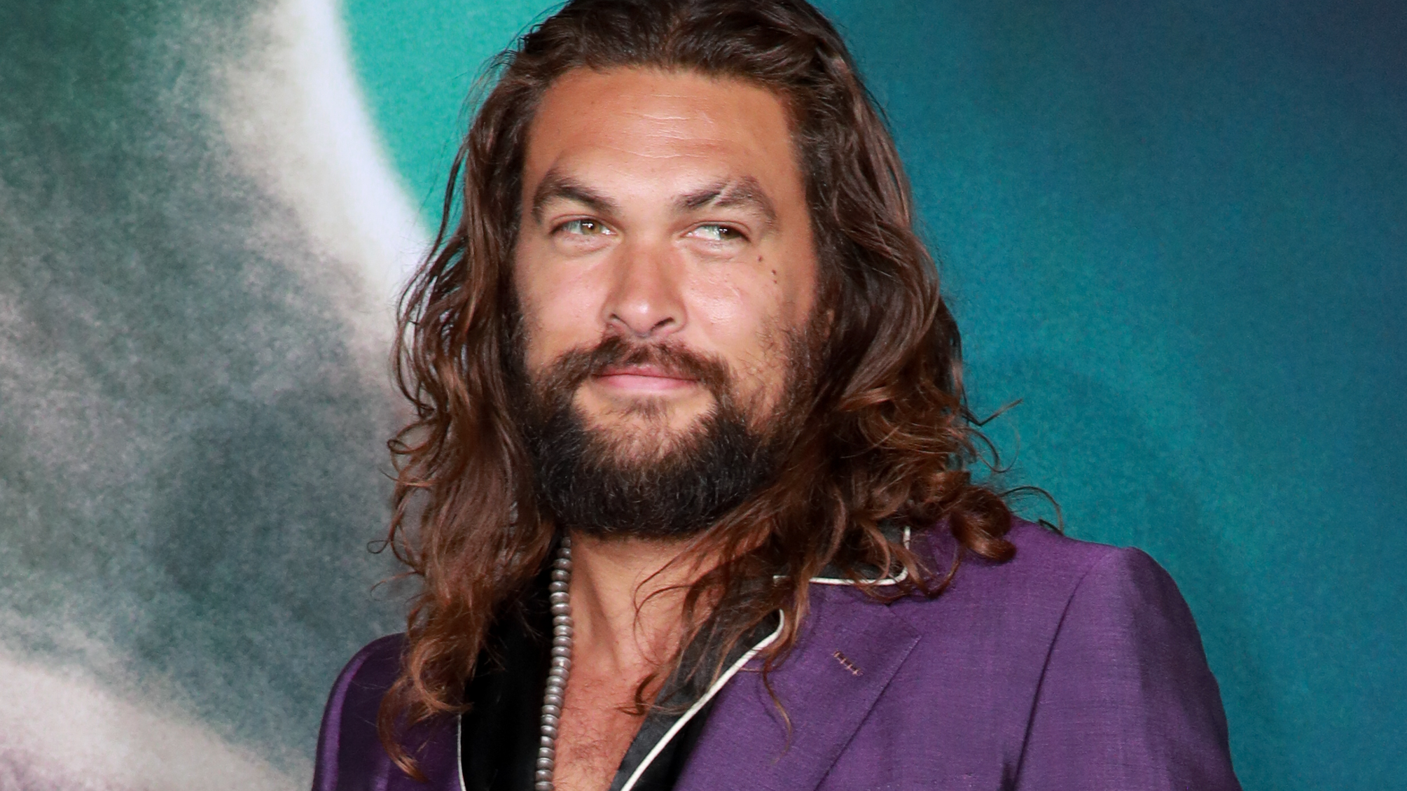 Jason Momoa sizzles on the beach in Hawaii as he announces 'that's a wrap' on 'Aquaman' sequel