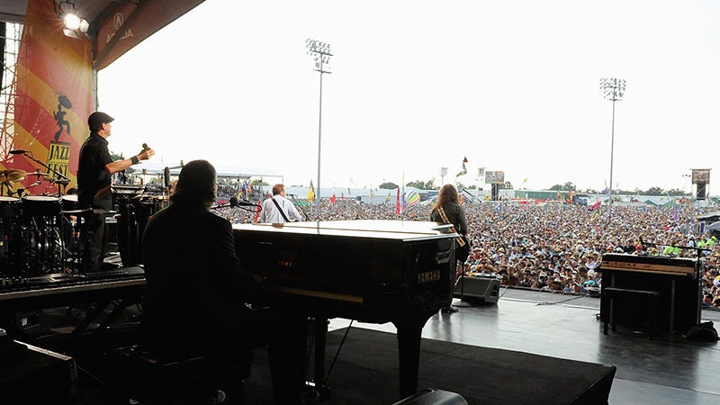 Jazz Fest crowd seen from back of stage