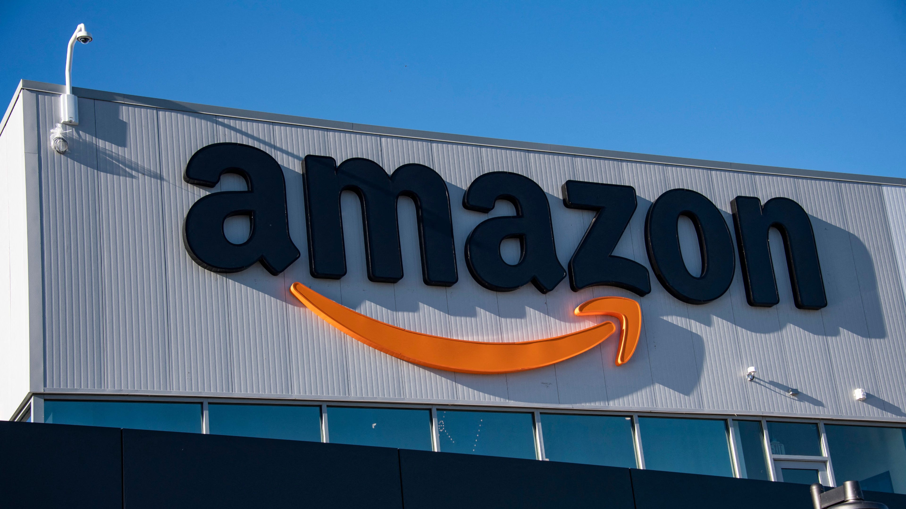 SNIDER: Jeff Bezos best bet to reclaim RFK site for Commanders