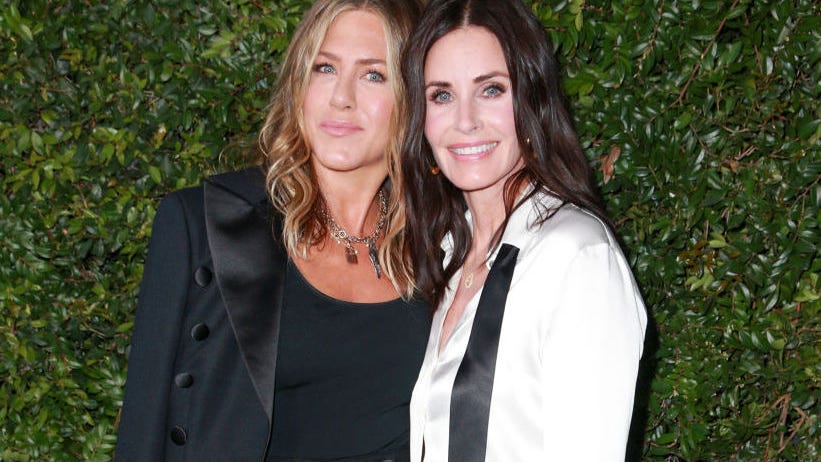 Jennifer Aniston and Courteney Cox Have Watched 'Friends' Bloopers Together