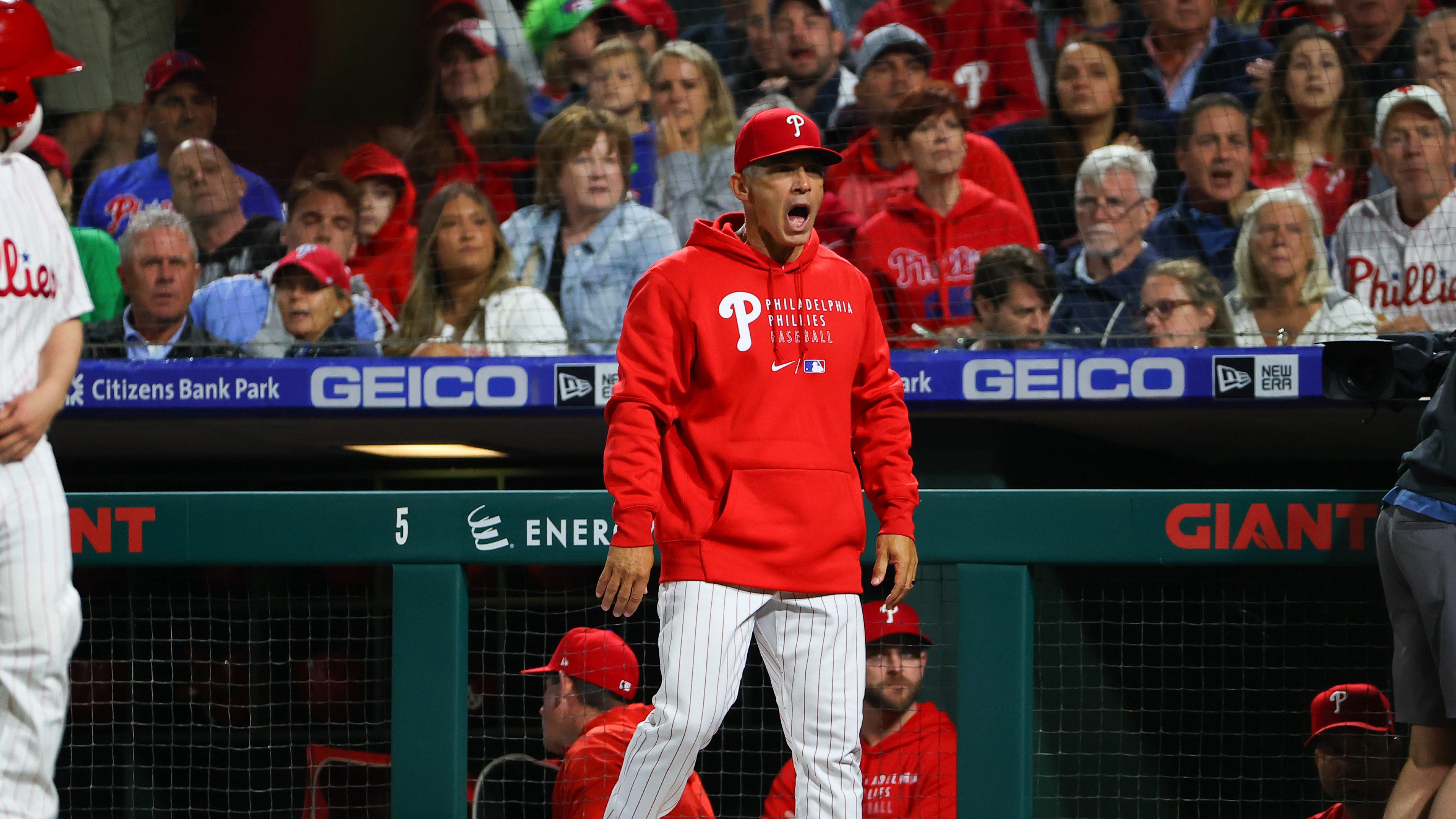Nationals GM calls Joe Girardi a 'con artist' for asking umpires to check Max Scherzer