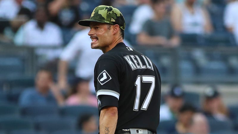 Joe Kelly reveals profanity-laced message he shouted at Aaron Hicks after pickoff