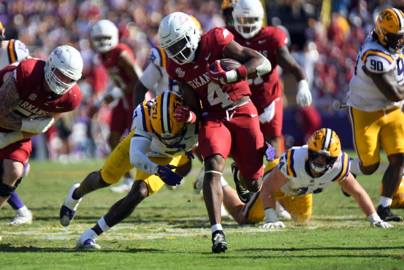 LSU beats Arkansas 23-22